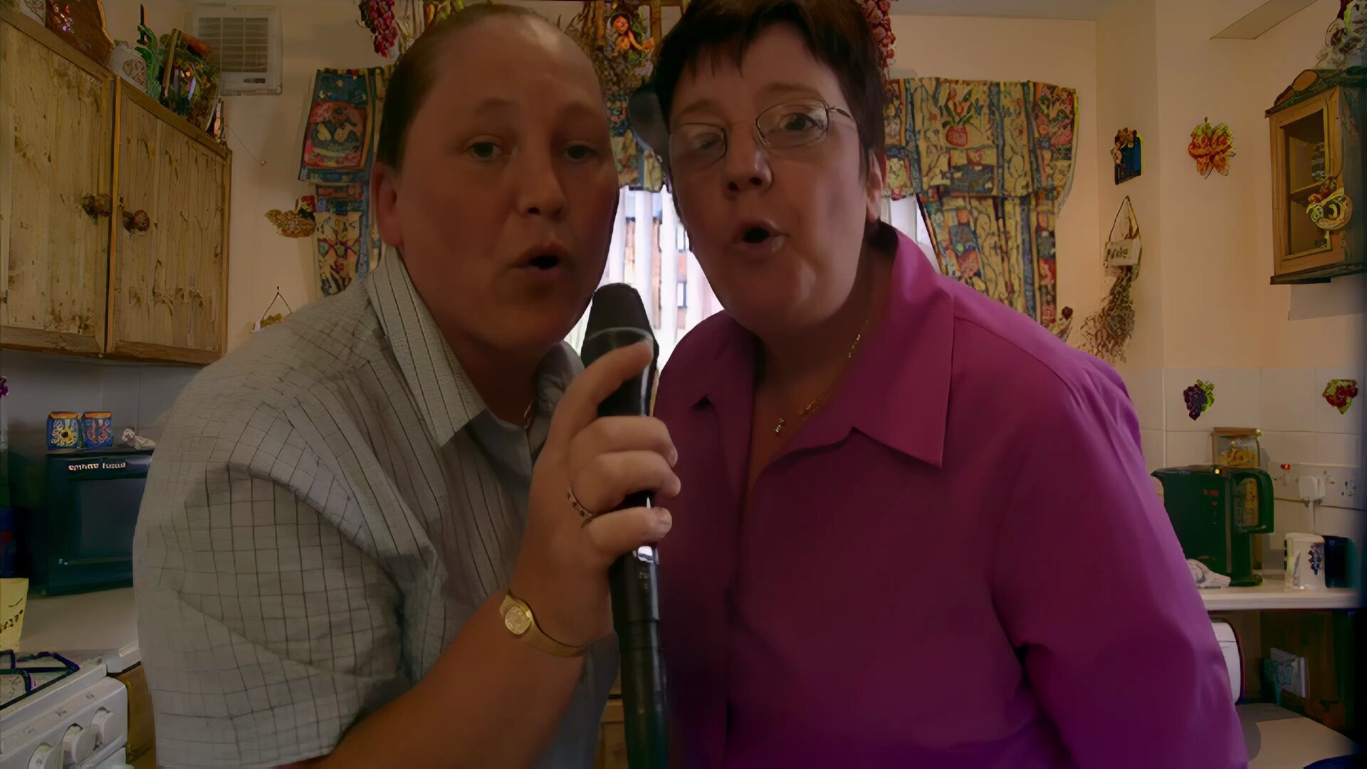 Karaoke Angels